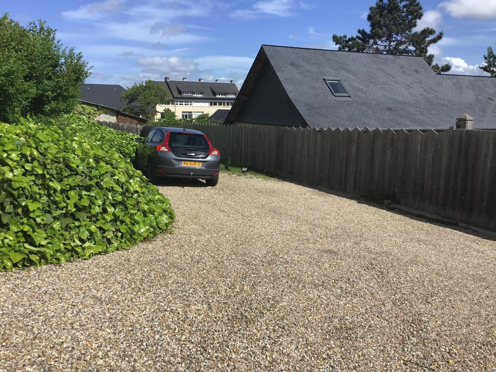 Bel Air Studios-terrasse Couverte-jardinet-vue Pont De Normandie-parking Prive